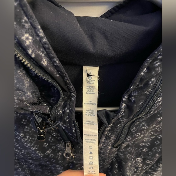 Lululemon jacket - Picture 4 of 5